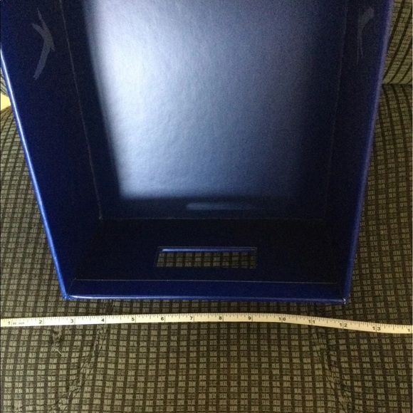 New Grey Goose set - Picture 6 of 6